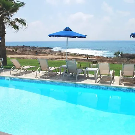 别墅 Sea Front Villa, Heated Private Pool, Amazing Location Paphos 323