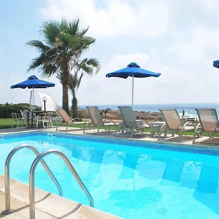 别墅 Sea Front Villa, Heated Private Pool, Amazing Location Paphos 323 基索内加