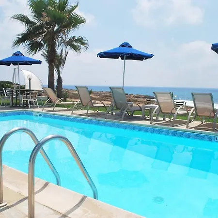 别墅 Sea Front Villa, Heated Private Pool, Amazing Location Paphos 323