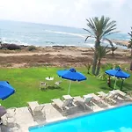 Villa Sea Front Villa, Heated Private Pool, Amazing Location Paphos 323