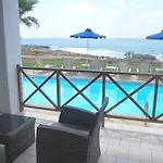 Sea Front Villa, Heated Private Pool, Amazing Location Paphos 323 *