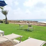 Sea Front Villa, Heated Private Pool, Amazing Location Paphos 323 *