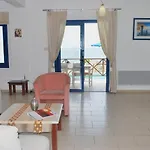 Sea Front Villa, Heated Private Pool, Amazing Location Paphos 323 * Kissonerga