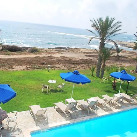 Villa Sea Front Villa, Heated Private Pool, Amazing Location Paphos 323