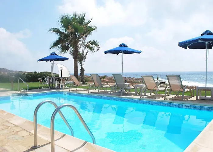 Villa Sea Front Villa, Heated Private Pool, Amazing Location Paphos 323 Kissonerga