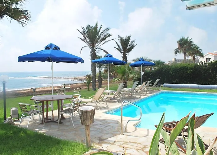 Villa Sea Front Villa, Heated Private Pool, Amazing Location Paphos 323 Kissonerga