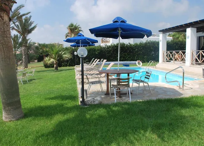 Villa Sea Front Villa, Heated Private Pool, Amazing Location Paphos 323 Kissonerga
