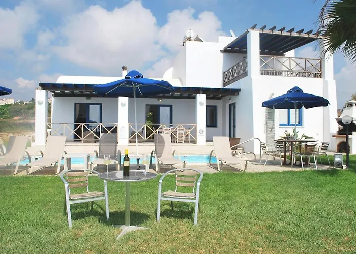 Villa Sea Front Villa, Heated Private Pool, Amazing Location Paphos 323 Kissonerga