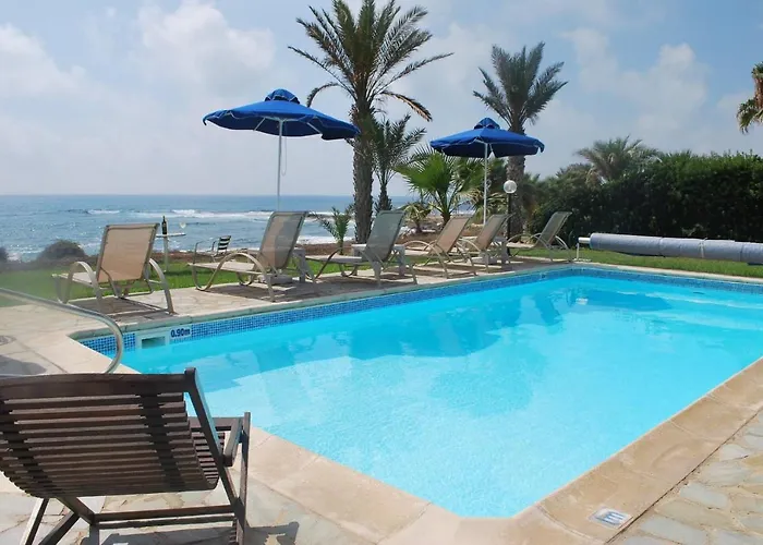 Villa Sea Front Villa, Heated Private Pool, Amazing Location Paphos 323 Kissonerga